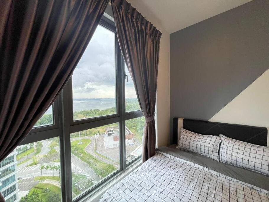 Teega Suites Seaview By Vdo Homestay Nusajaya  Exterior photo