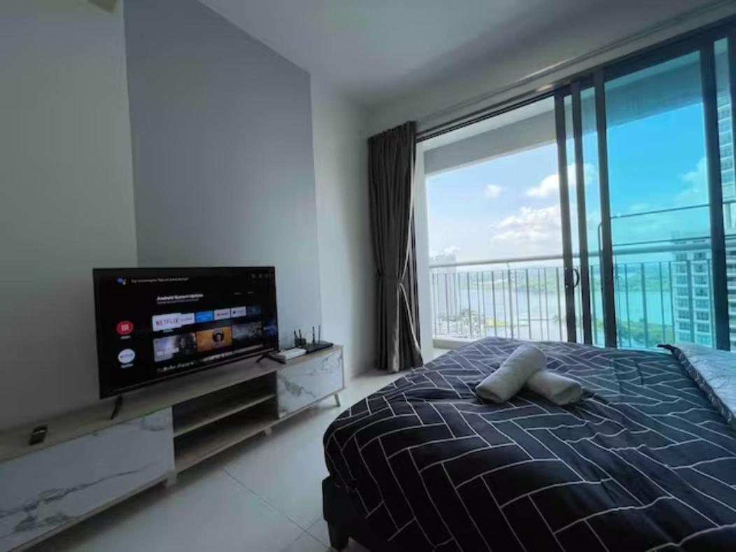 Teega Suites Seaview By Vdo Homestay Nusajaya  Exterior photo